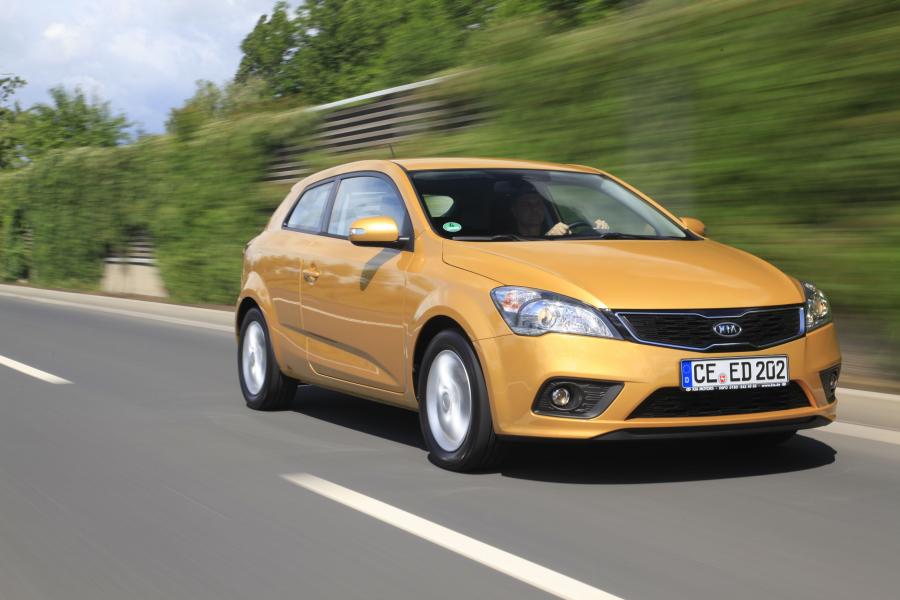  Kia pro_cee&rsquo;d EcoDynamics 2011 года  (фото 70 из 133)